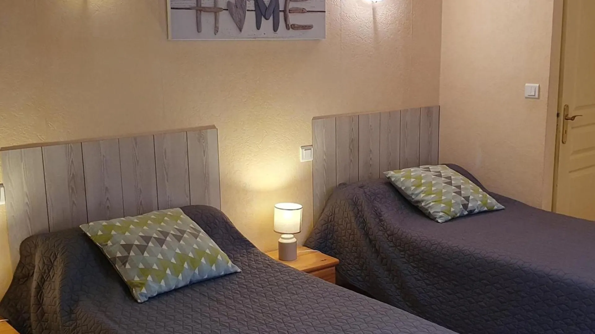度假居 Gite Spacieux Avec Cheminee Et Wifi - Animaux Admis - Fr-1-496-87 Saint-Paul-de-Vezelin