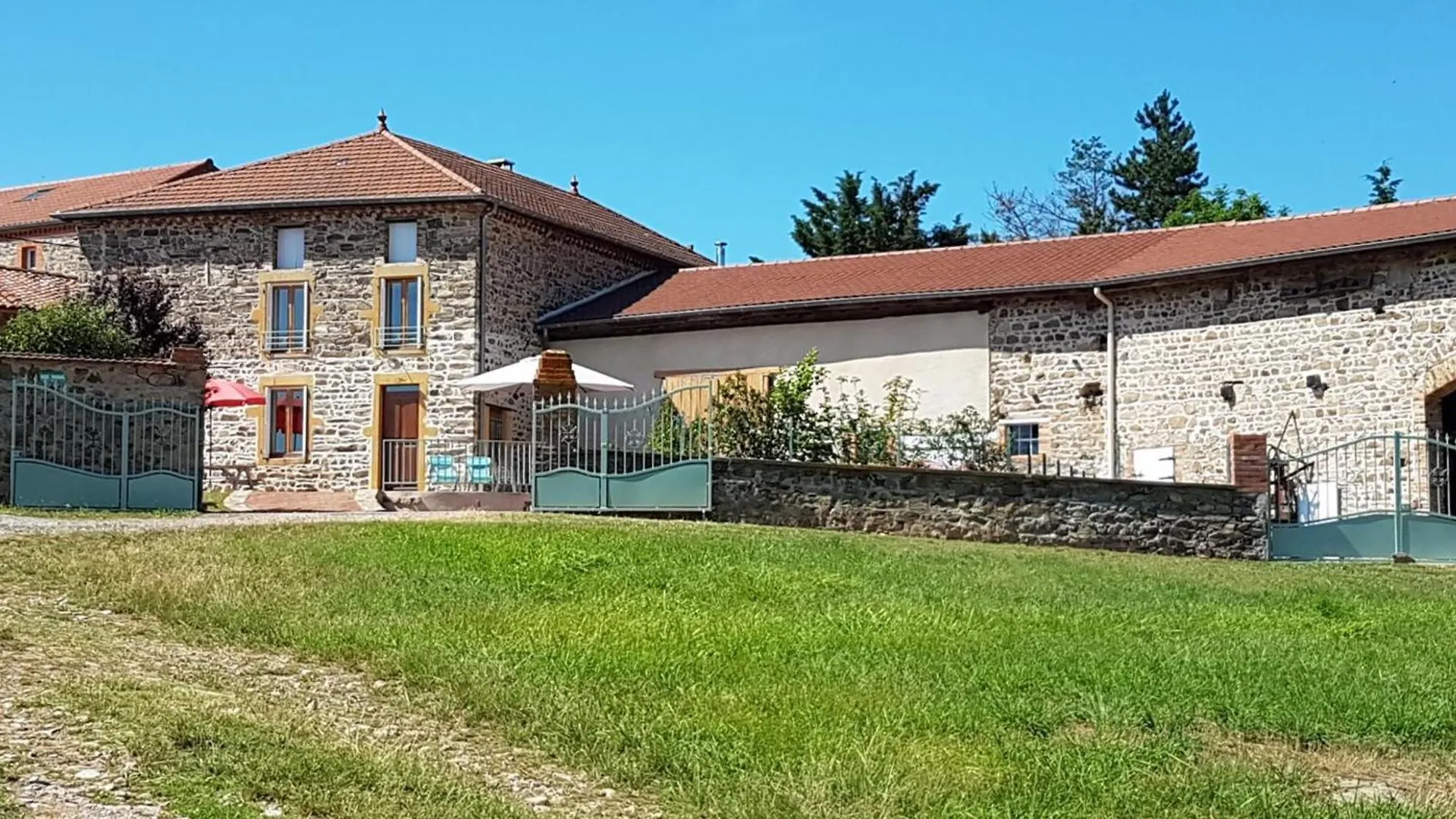 Gite Spacieux Avec Cheminee Et Wifi - Animaux Admis - Fr-1-496-87 Saint-Paul-de-Vezelin 0*,  法国
